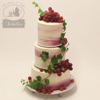 hochzeitstorte_schiller_konditorei schiller_Torte_farbig_trauben_weintrauben_herbst_weinlese_rot_